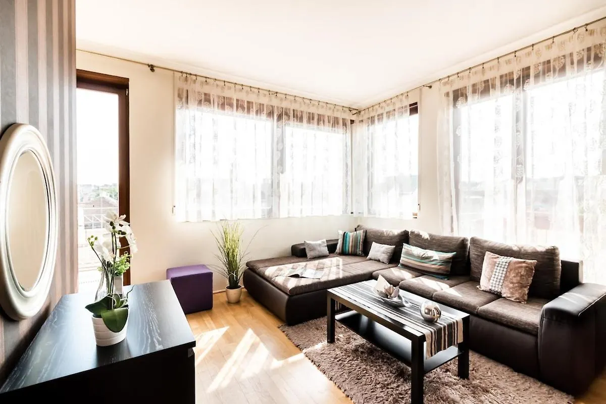 Central Penthouse Free Parking 2Balconies Ac Nice Budapest